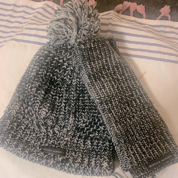 Rebecca Minkoff Cozy Pom Pom Beanie and Arm Warners. 100 Acrylic NWT - Picture 8 of 8